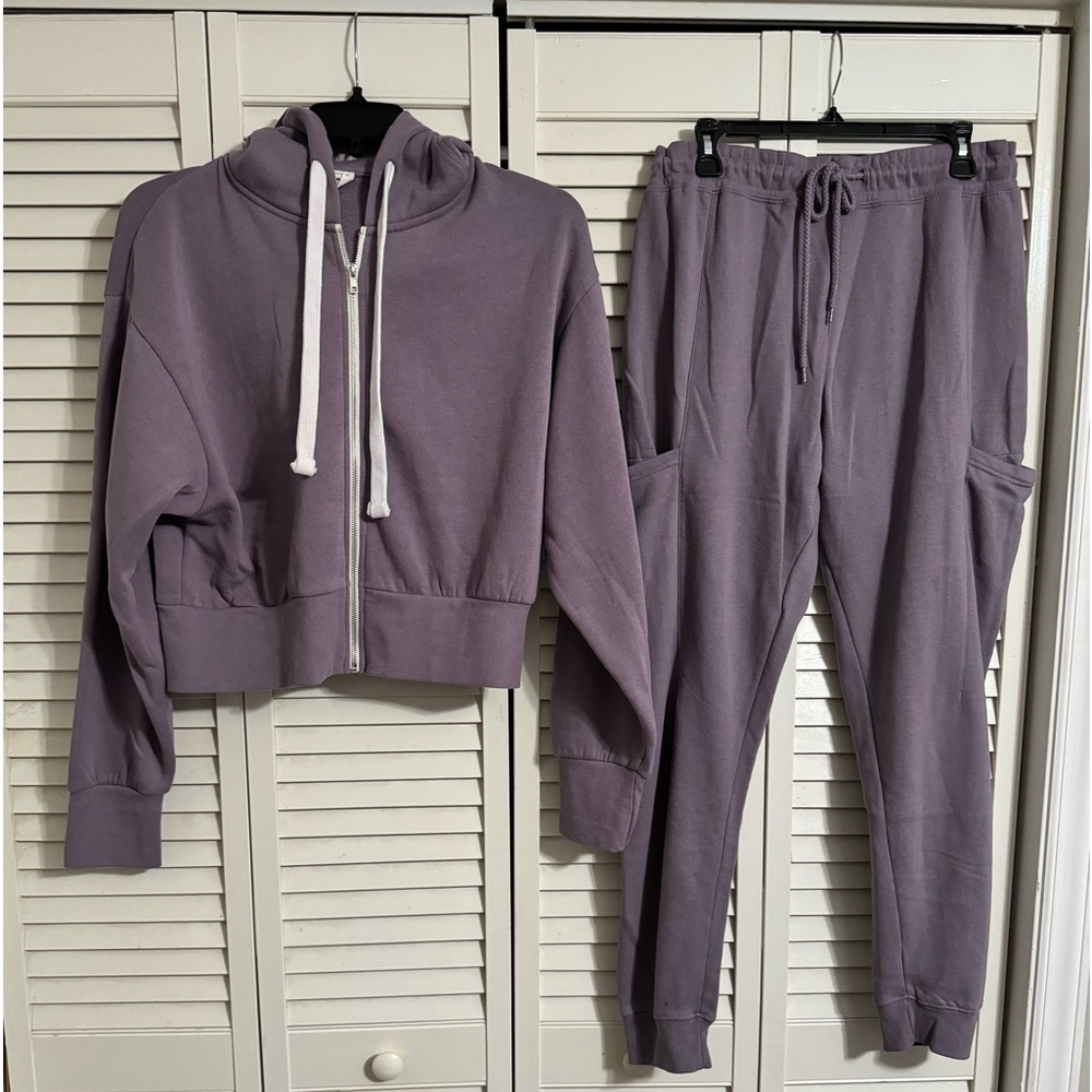 Women’s 2 pc set
